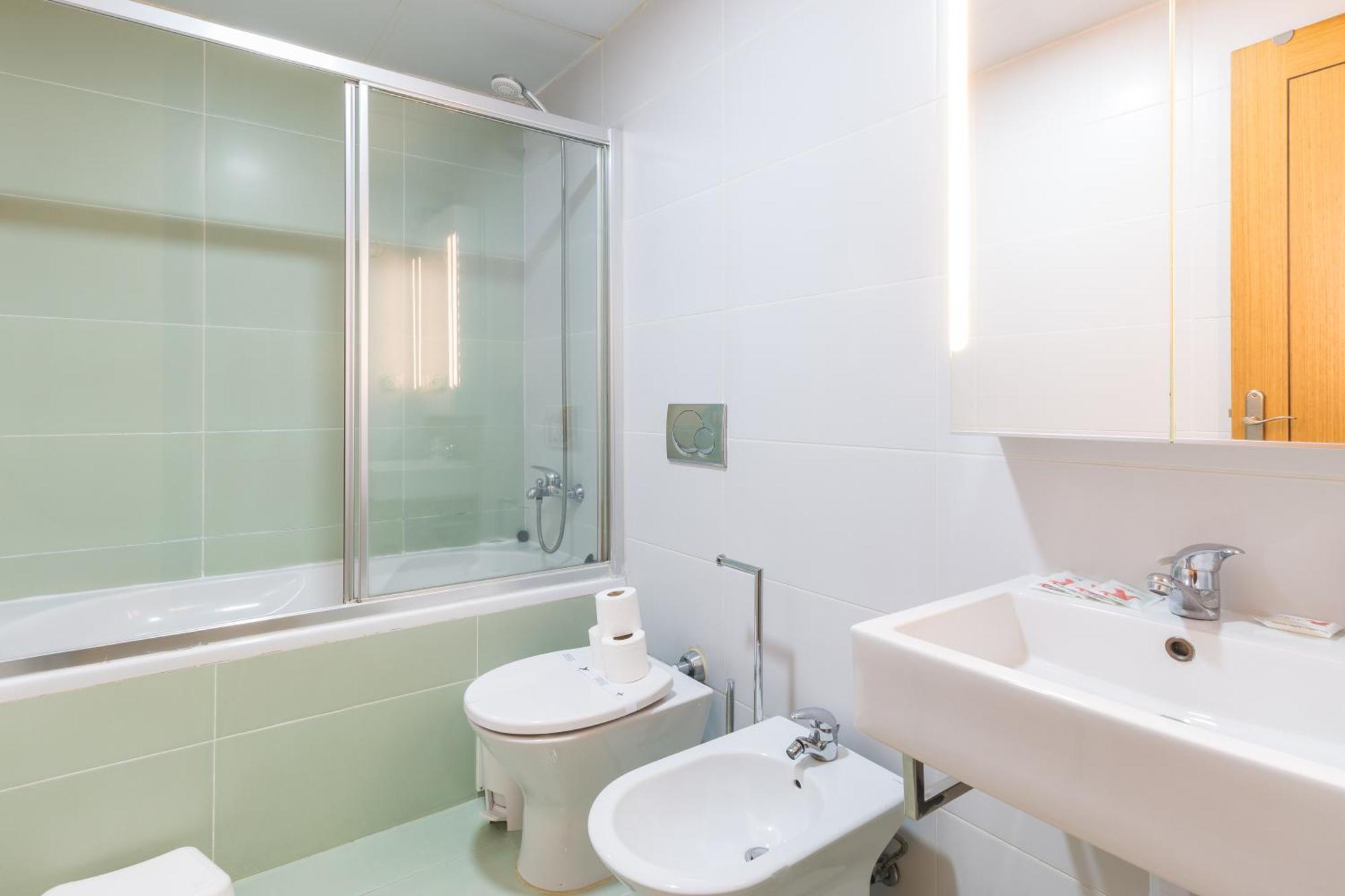 Best Of Principe Real Liberdade In The Heart Of Lisbon With Private Parking Eksteriør billede